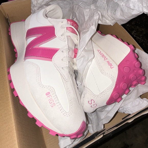 Brand new Figs F'ing Pink New Balance 327 - Picture 1 of 5